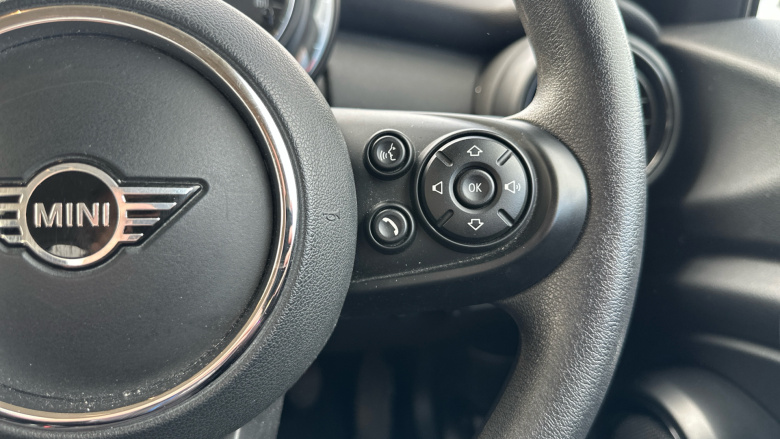 MINI Hatchback 1.5 One Classic II 5dr Petrol Hatchback